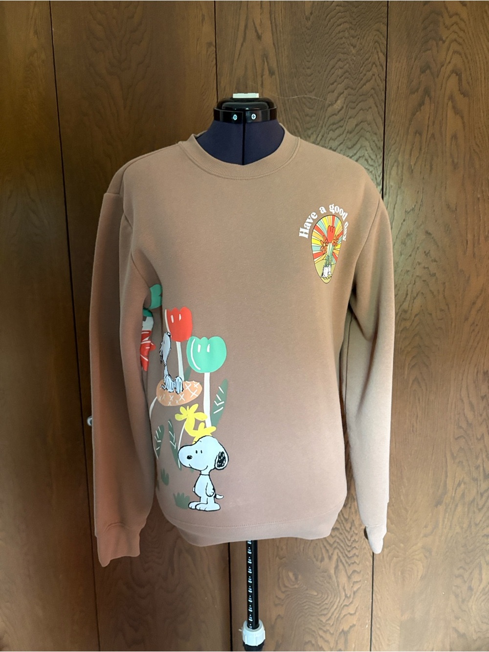 Brown Snoopy Graphic Crewneck